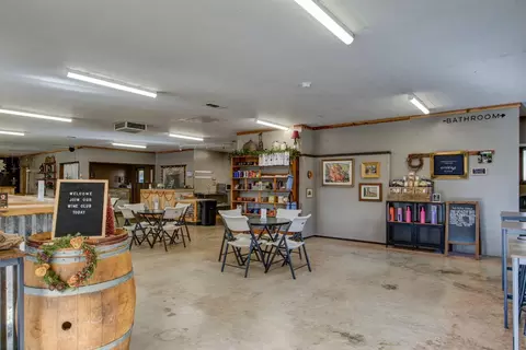 22004 Parrots Ferry Rd, Sonora, CA 95370 photo 9