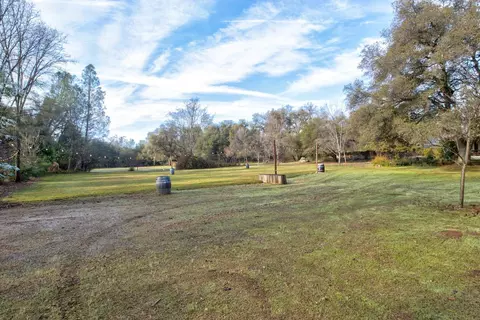 22004 Parrots Ferry Rd, Sonora, CA 95370 photo 70