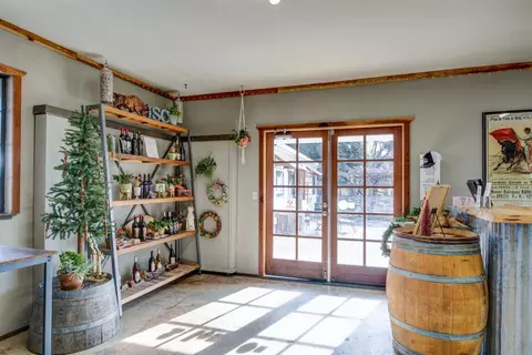 22004 Parrots Ferry Rd, Sonora, CA 95370 photo 8