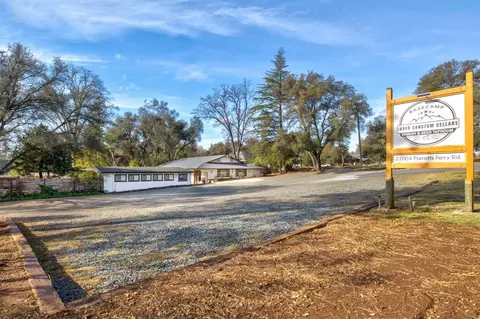 22004 Parrots Ferry Rd, Sonora, CA 95370