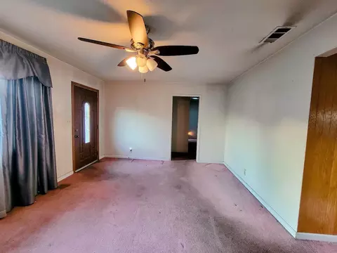 8527 Deervale Rd, Dublin, CA 94568 photo 7