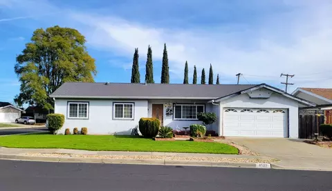 8527 Deervale Rd, Dublin, CA 94568 photo 1