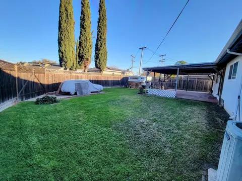 8527 Deervale Rd, Dublin, CA 94568 photo 17