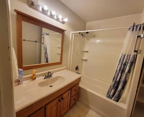 8527 Deervale Rd, Dublin, CA 94568 photo 11