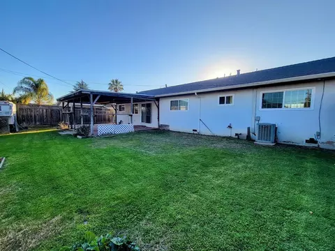 8527 Deervale Rd, Dublin, CA 94568 photo 20