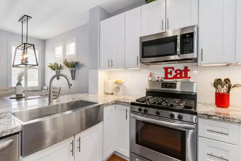1004 Esplanade Cir, Folsom, CA 95630 photo 17