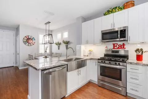 1004 Esplanade Cir, Folsom, CA 95630 photo 16