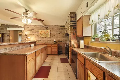 9595 E Jahant Rd, Acampo, CA 95220 photo 13