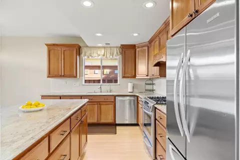 Kitchen - 227 Tern Pl, Davis, CA 95616 photo 3 of 3