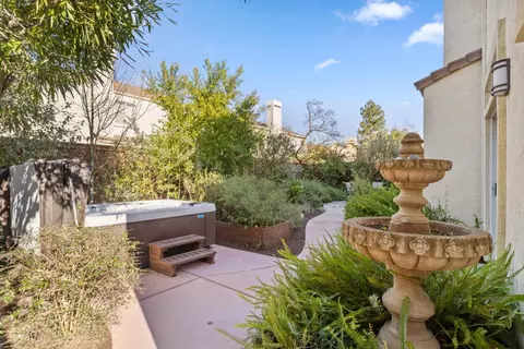 Exterior - 227 Tern Pl, Davis, CA 95616 photo 5 of 7