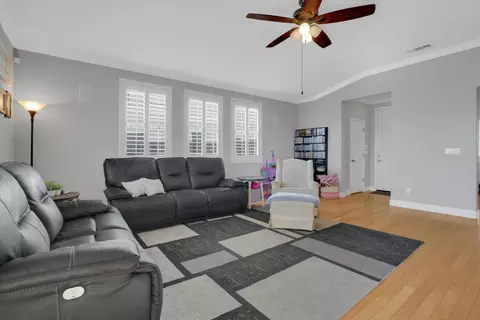 Other - 402 Albrecht St, Manteca, CA 95337 photo 4 of 9