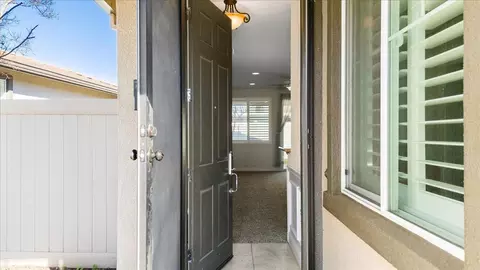 Entry Way - 2326 Shadow Berry Dr, Manteca, CA 95336 photo 1 of 6
