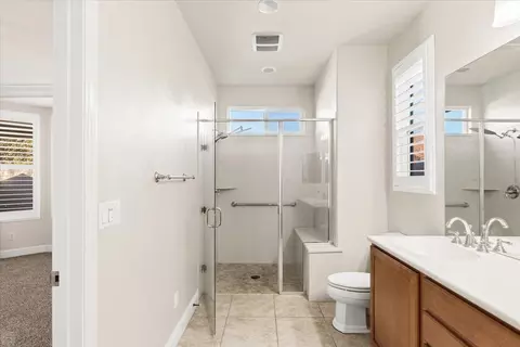 Bath - 2326 Shadow Berry Dr, Manteca, CA 95336 photo 1 of 3