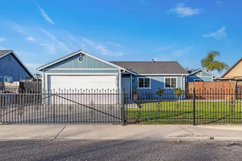 1913 Aarvig Ln, Ceres, CA 95307 photo 2