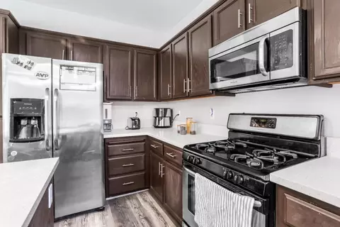 Kitchen - 85 Lavender Ct, Tracy, CA 95376 photo 2 of 4