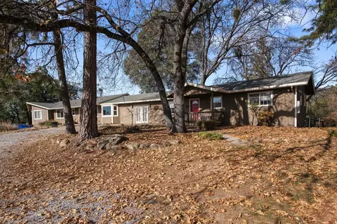 Exterior - 22022 Montgomery Rd, Sonora, CA 95370 photo 1 of 16