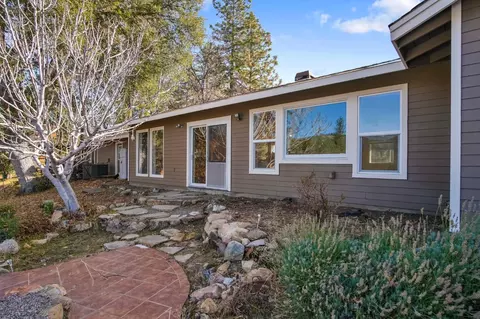 Exterior - 22022 Montgomery Rd, Sonora, CA 95370 photo 11 of 16