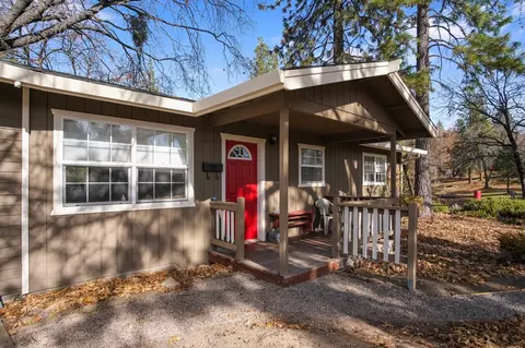 Exterior - 22022 Montgomery Rd, Sonora, CA 95370 photo 3 of 16