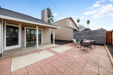 Exterior - 7655 Bogan Way, Antelope, CA 95843 photo 2 of 7