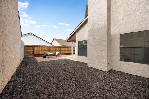 Exterior - 7655 Bogan Way, Antelope, CA 95843 photo 4 of 7