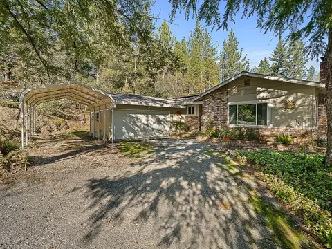 2657 Morrene Dr, Placerville, CA 95667 photo 4