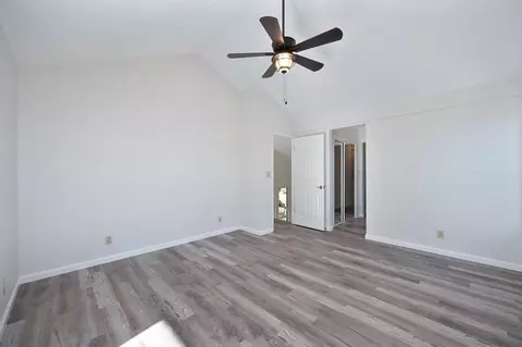 Bedroom - 870 Hilltop Ct, Applegate, CA 95703 photo 4 of 5