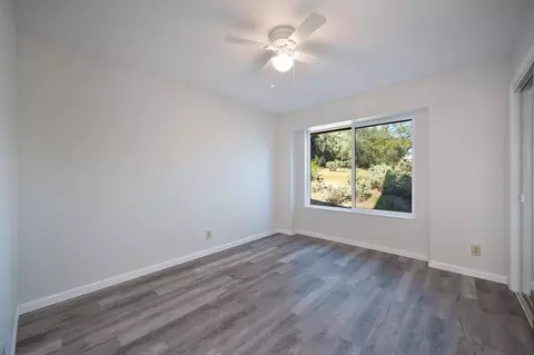Bedroom - 870 Hilltop Ct, Applegate, CA 95703 photo 1 of 5