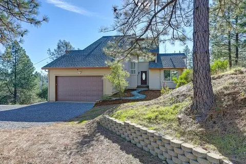 Exterior - 870 Hilltop Ct, Applegate, CA 95703 photo 4 of 18