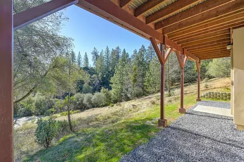 Exterior - 870 Hilltop Ct, Applegate, CA 95703 photo 10 of 18