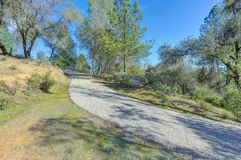 Exterior - 870 Hilltop Ct, Applegate, CA 95703 photo 17 of 18