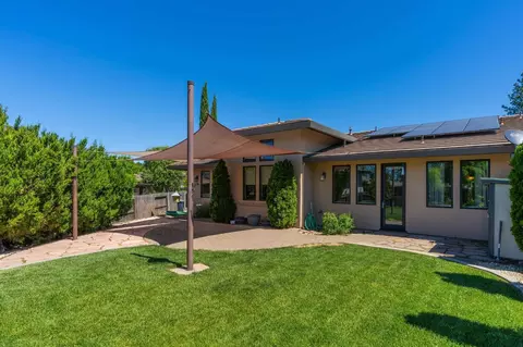 Exterior - 2007 Thomas Dr, Jackson, CA 95642 photo 15 of 21