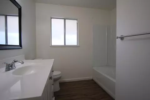 Bath - 2216 Jeanine Dr, Modesto, CA 95355 photo 2 of 2