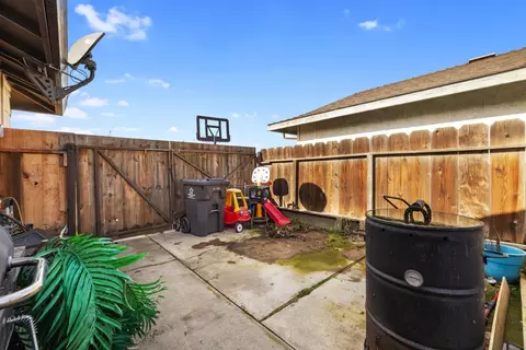 14814 Seminole Way, Manteca, CA 95336 photo 32