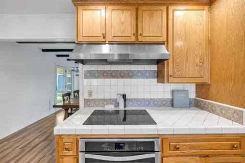 Kitchen - 4821 Jan Dr, Carmichael, CA 95608 photo 5 of 8