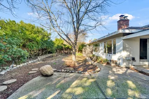 Exterior - 4821 Jan Dr, Carmichael, CA 95608 photo 8 of 12