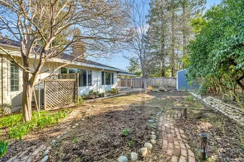 Exterior - 4821 Jan Dr, Carmichael, CA 95608 photo 9 of 12