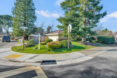 Exterior - 4821 Jan Dr, Carmichael, CA 95608 photo 4 of 12