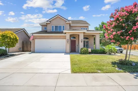 Exterior - 3700 Kee Ct, Modesto, CA 95355 photo 2 of 4