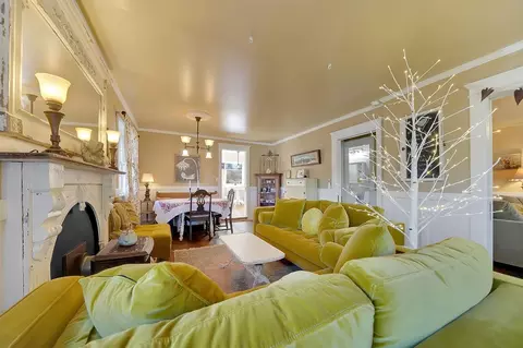 Living - 30 Nickerson St, Sutter Creek, CA 95685 photo 3 of 10