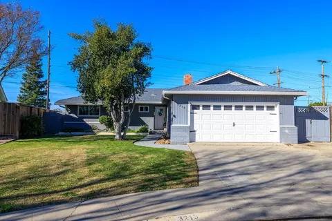 3213 Yukon Dr, Modesto, CA 95350 photo 2
