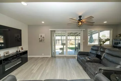 3213 Yukon Dr, Modesto, CA 95350 photo 14