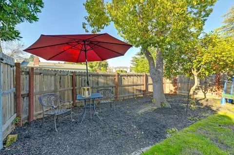 Exterior - 6426 Teal Way, Carmichael, CA 95608 photo 11 of 13