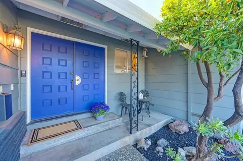 Exterior - 6426 Teal Way, Carmichael, CA 95608 photo 3 of 13
