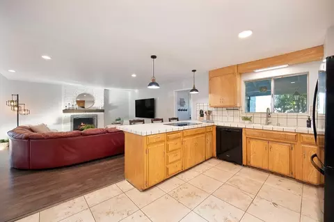 Kitchen - 6426 Teal Way, Carmichael, CA 95608 photo 2 of 6