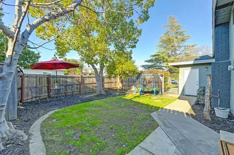Exterior - 6426 Teal Way, Carmichael, CA 95608 photo 10 of 13