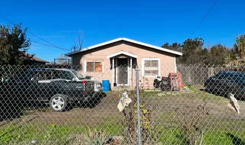 1301 Figaro Ave, Modesto, CA 95351 photo 6