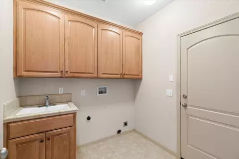 1616 Magic Ln, Lodi, CA 95242 photo 18