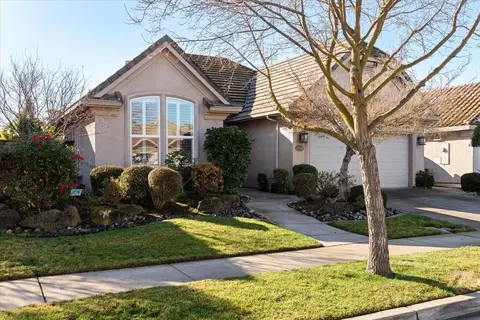 1616 Magic Ln, Lodi, CA 95242 photo 3