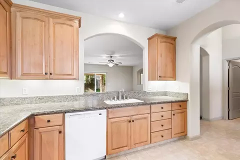 1616 Magic Ln, Lodi, CA 95242 photo 10