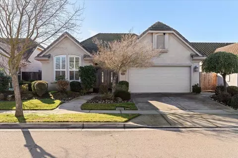 1616 Magic Ln, Lodi, CA 95242 photo 2